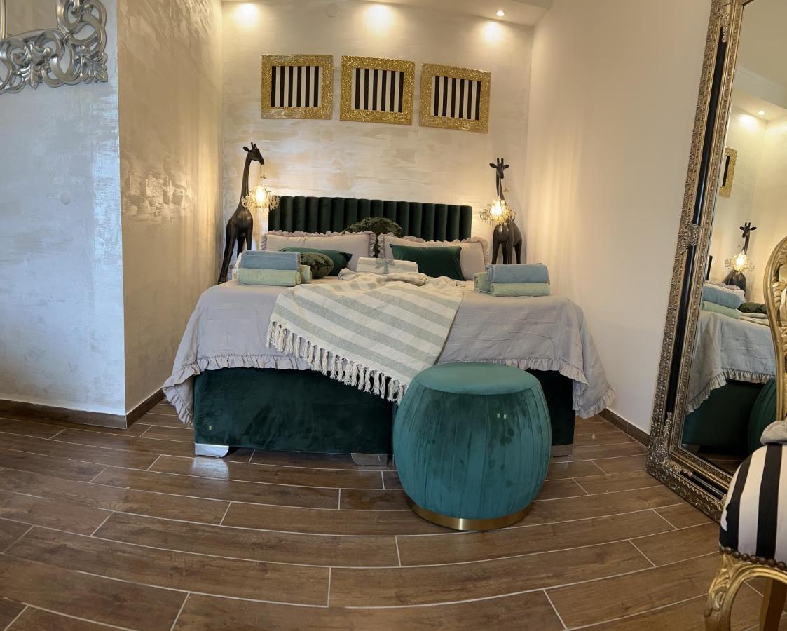 La Dolce Vita Luxury II Apartments With Best Free Private Parking In Center PUY Eksteriør bilde