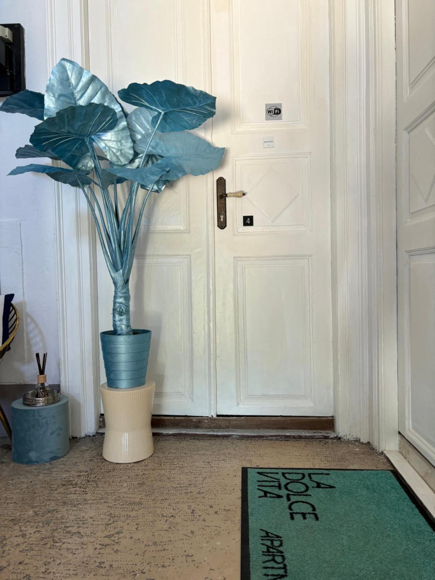 La Dolce Vita Luxury II Apartments With Best Free Private Parking In Center PUY Eksteriør bilde